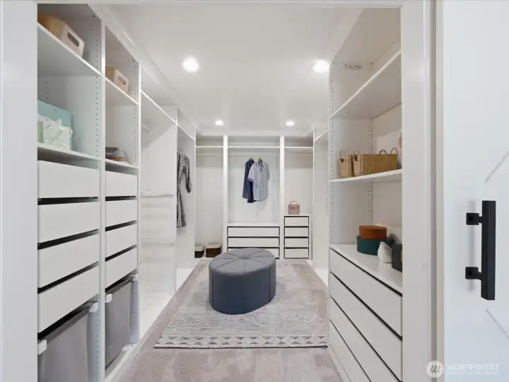 Expansive primary closet