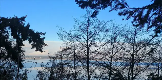 Looking East 03