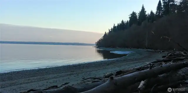 Taken from the beach right below the bluff 01