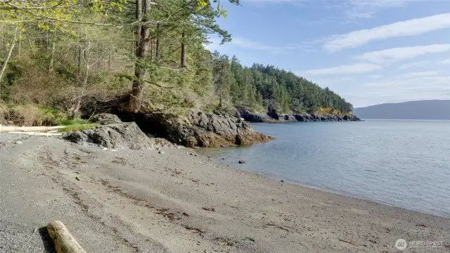 Pebble and sandy beach.