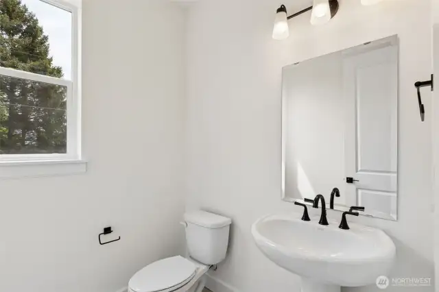 Photo from same floor plan - same community - finishes may vary