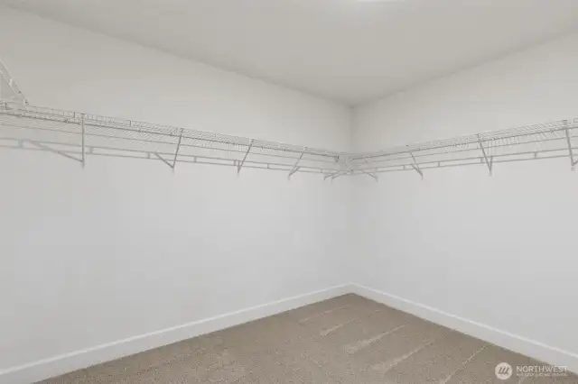 Photo from same floor plan - same community - finishes may vary