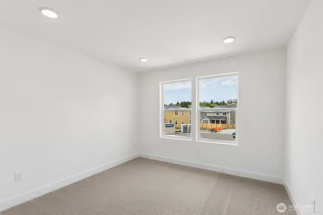 Photo from same floor plan - same community - finishes may vary