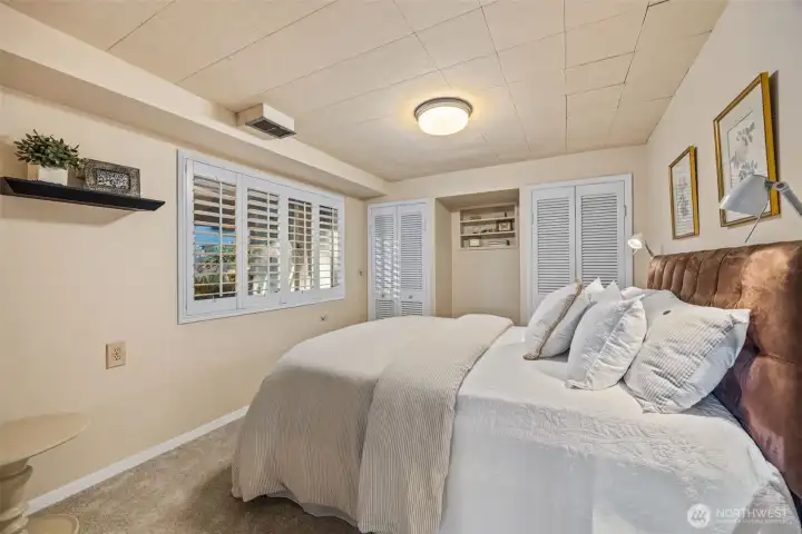 Lower level 3rd bedroom.