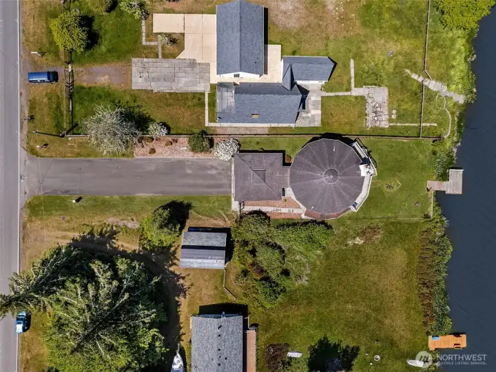 Did we mention that the house is round!!