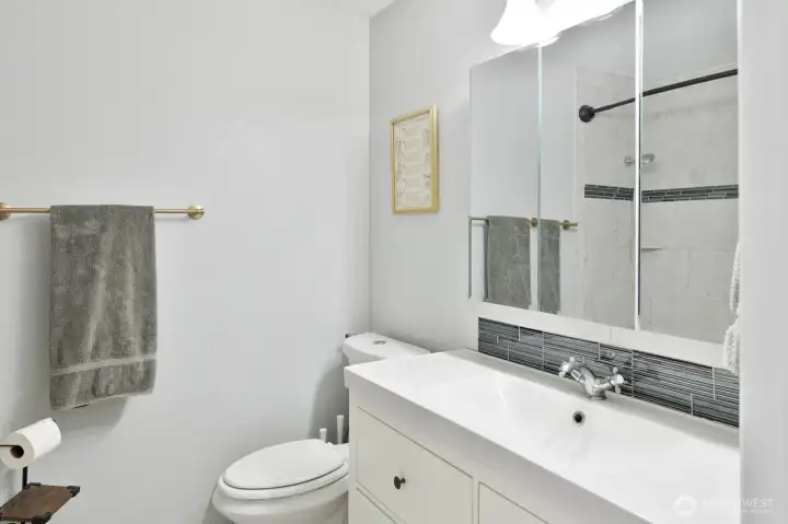 hallway full bathroom