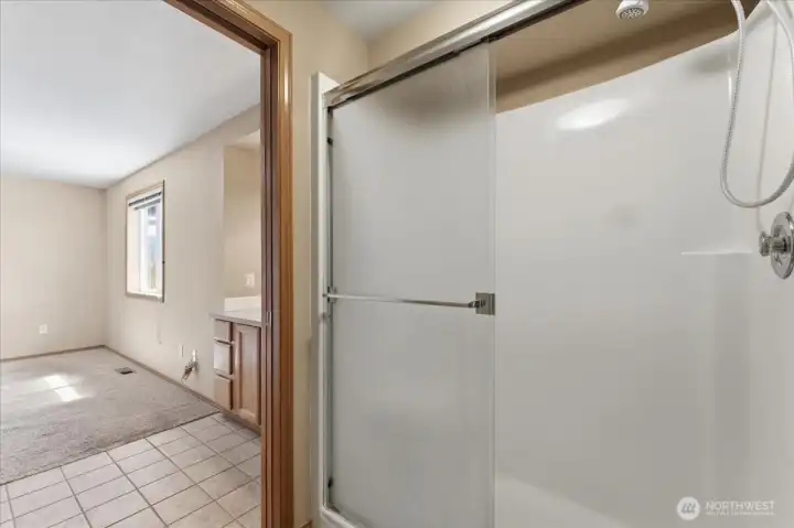 Primary Ensuite bathroom