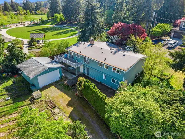 Future residence includes a great room, chef’s kitchen, walk-in pantry, dedicated den, loft, and expansive bonus room. Future residence includes a great room, chef’s kitchen, walk-in pantry, dedicated den, loft, and expansive bonus room.