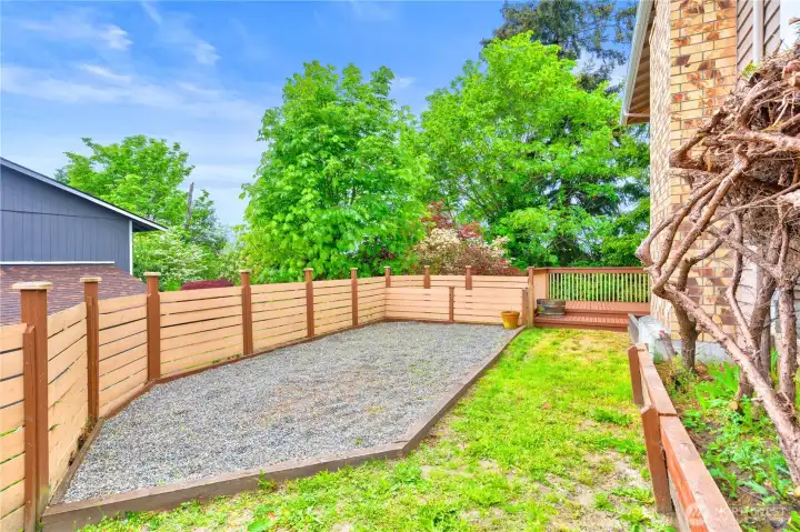 Sideyard play area
