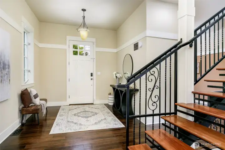 Entry area.
