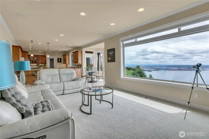 Living Space off of Kitchen with Custom Built in Shelves