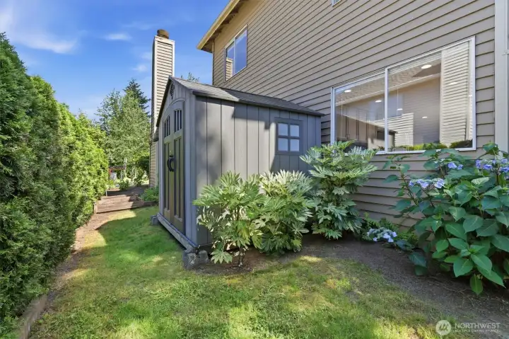 Side yard access