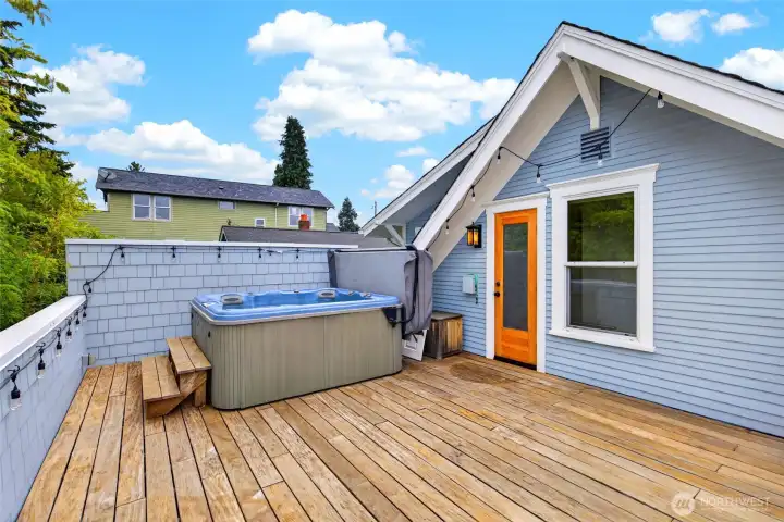 Rear deck with hot tub