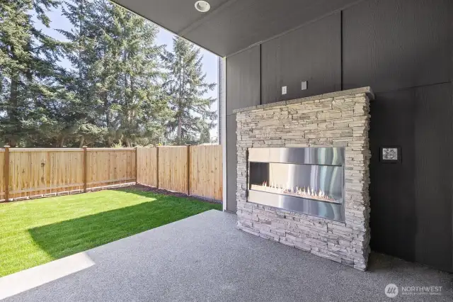 Photos are of another home in the community and are for illustration purposes only to reflect typical finishes.  May depict seller enhancements.  Colors and options may vary.