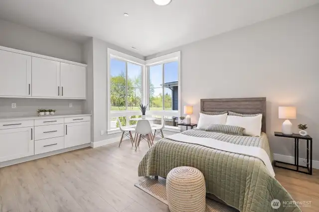 Photos are of another home in the community and are for illustration purposes only to reflect typical finishes.  May depict seller enhancements.  Colors and options may vary.