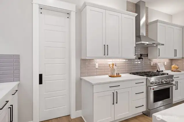 Photos are of another home in the community and are for illustration purposes only to reflect typical finishes.  May depict seller enhancements.  Colors and options may vary.