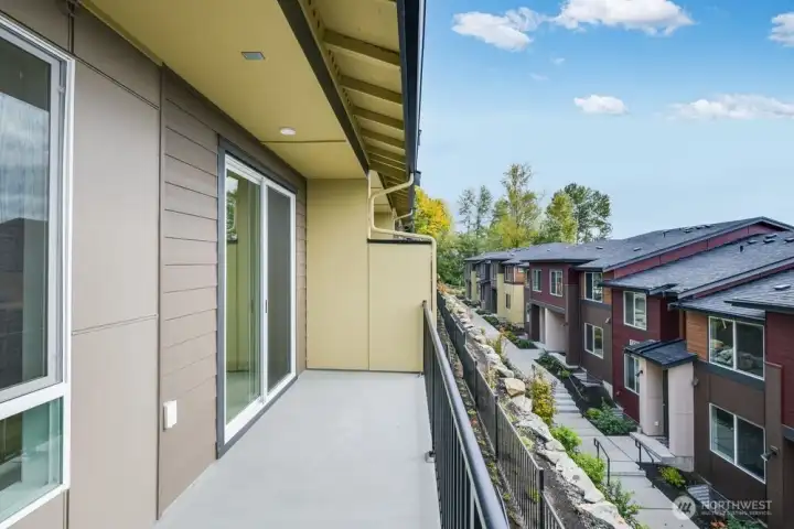 13211 NE 127th Way Unit B - Ready Now!