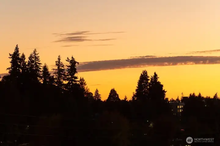 13211 NE 127th Way Unit B - Ready Now!