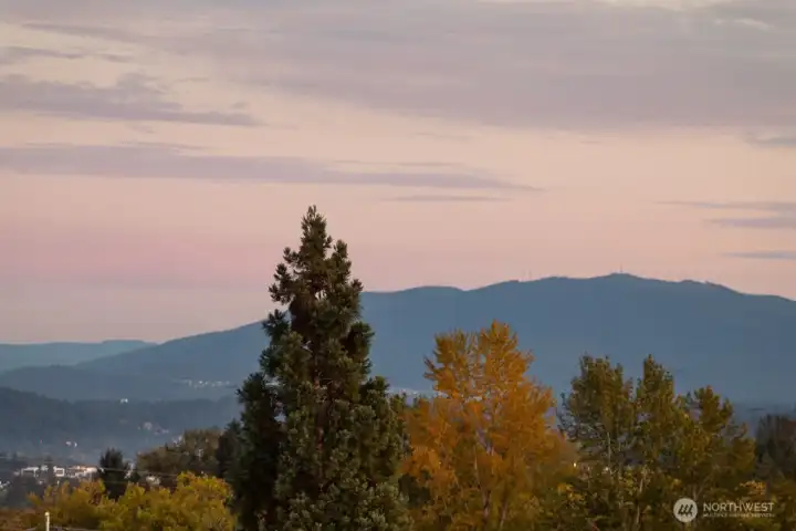 13211 NE 127th Way Unit B - Ready Now!