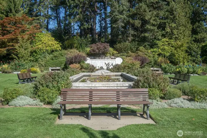 Walk to the Rose Garden.