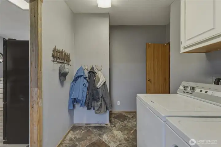 Laundry/Mudroom