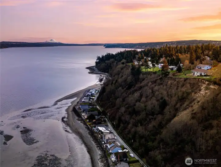 Private community beach access with boat launch