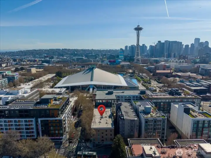 Great location in Lower Queen Anne neighborhood