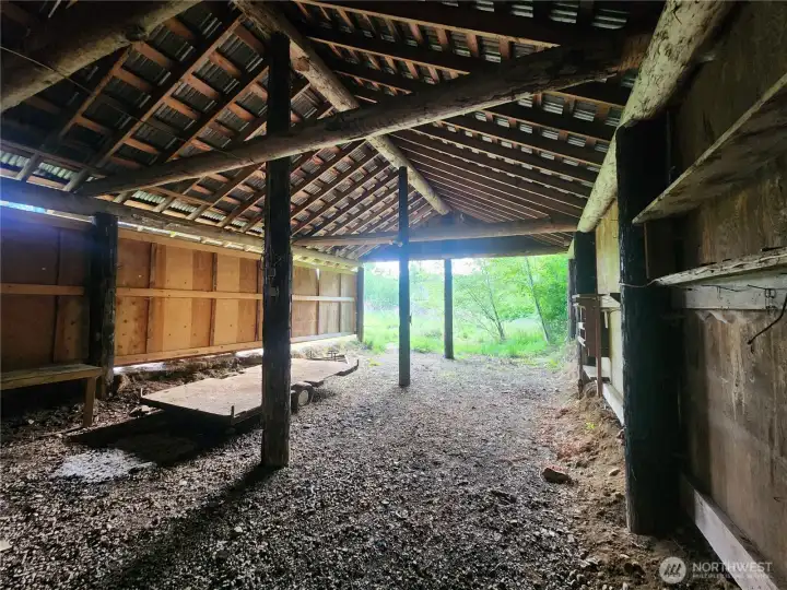 Barn