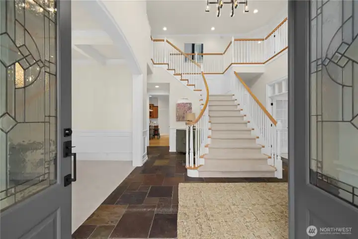 Back to the front entryway to the main grand staircase.