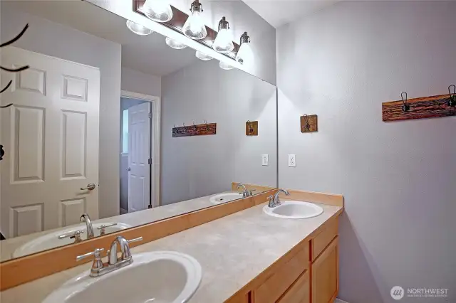 The main bathroom.
