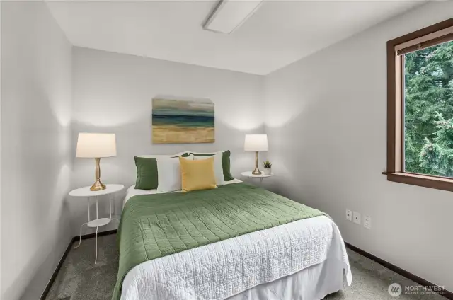 9' X 12' bedroom or craft area, den/office, etc.