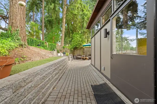 Side of home. Slider door from kitchen here.