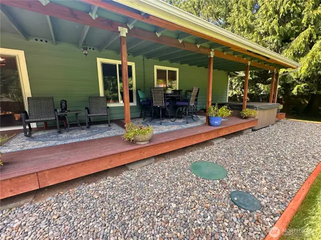 The back deck has lots of seating area and the hot tub stays. It is a nice place for entertaining.