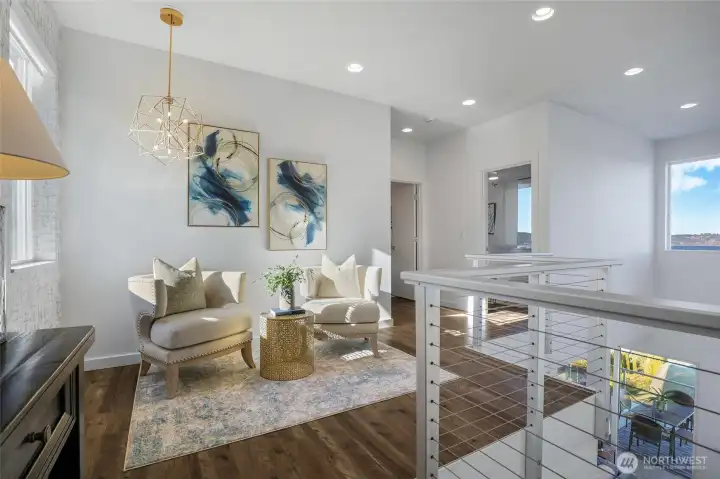 Upstairs landing zone