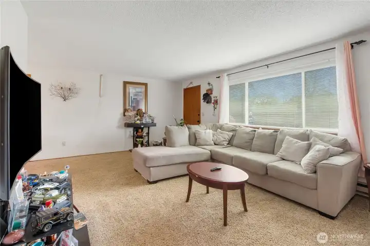 Another view of the living room for 83111.