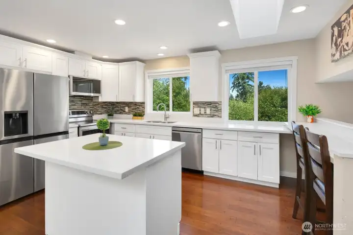 Open concept formal living/dining & kitchen