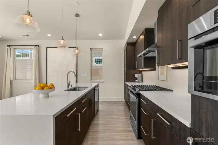 Entertainers Dream, Custom Cabinetry, High-end Finishes