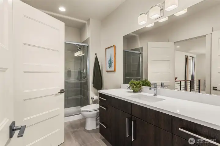 Upper Floor Primary Bathroom, High-end Finishes