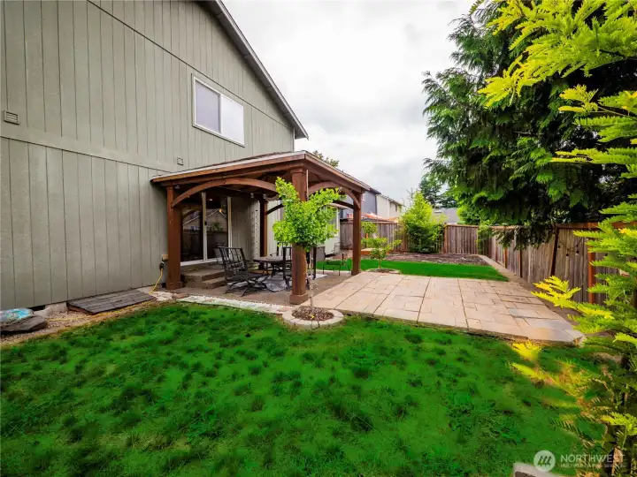 IT'S PRETTY PRIVATE WITH THE COMMUNITY GREENBELT AND MATURING TREES