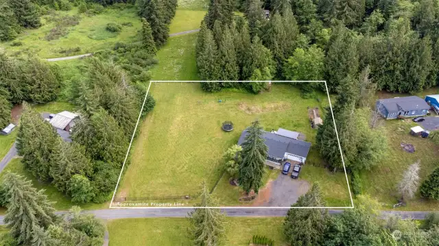 201 Vermillion Rd. The perfect size lot for some elbow room. Do you want to room to park your RV?