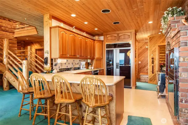 Breakfast bar