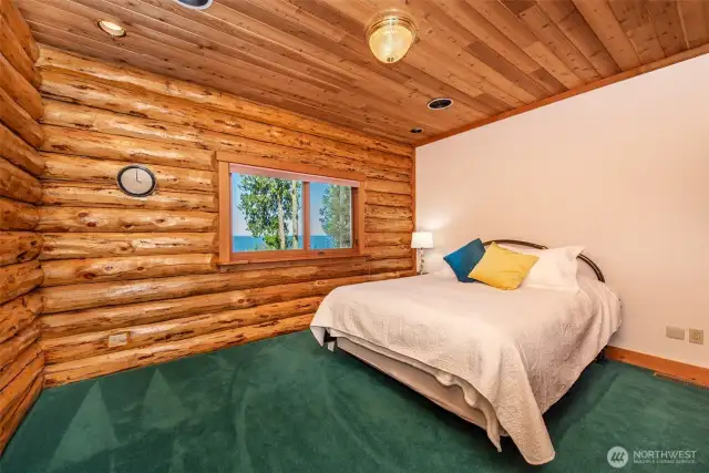 Main Bed Room 3 (All 4 bed rooms have great water view)