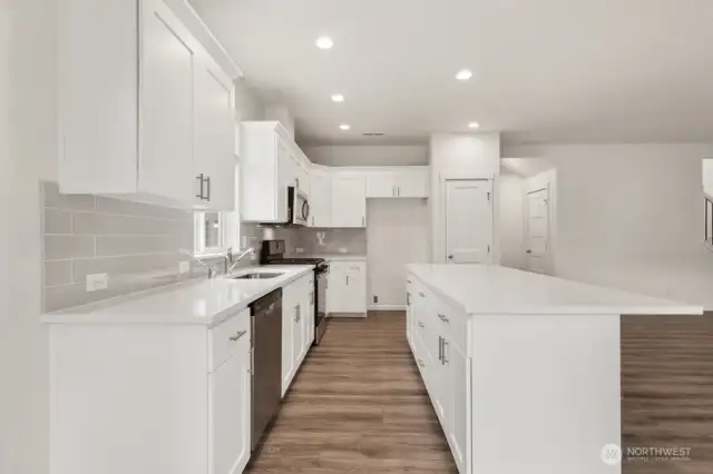: ***Floor plans may vary from actual home constructed. Features, elevation, materials, dimensions and layout are all subject to change without notice.****