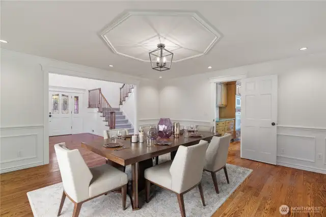 Dining Room (Virtually Staged)