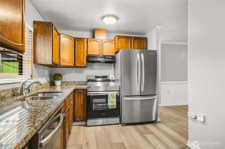 Granite counters and stainless applicances