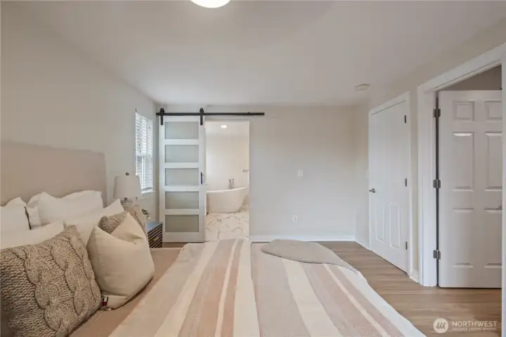 Let's go look at that magnificent bathroom, shall we?