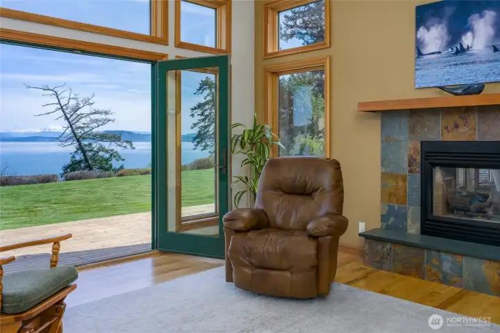 French doors lead from the living room to the waterfront deck.