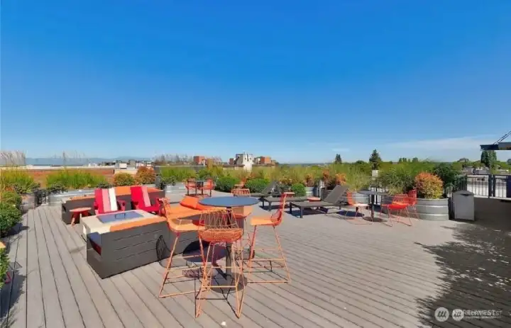 Rooftop Deck