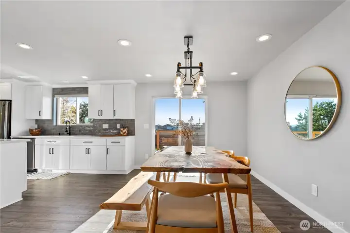 Spacious dining area easily accommodates gatherings, celebrations, and everyday family meals. Spacious dining area easily accommodates gatherings, celebrations, and everyday family meals.