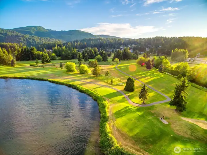 Sudden Valley boasts a beautiful 18-hole gold course.